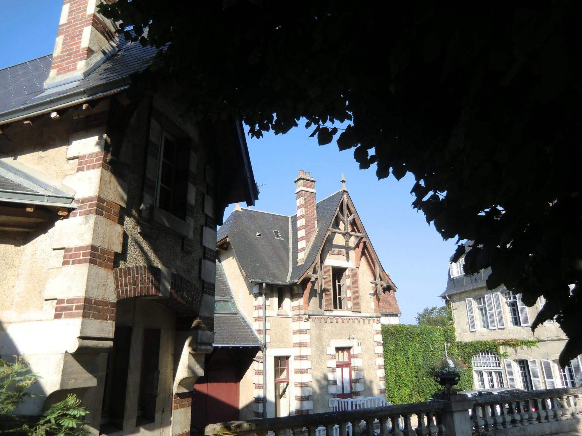 L'Hotel De Panette, Un Exceptionnel Chateau En Coeur De Ville Bourges Buitenkant foto