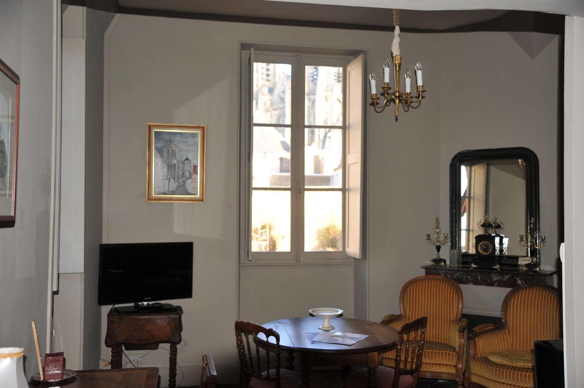 L'Hotel De Panette, Un Exceptionnel Chateau En Coeur De Ville Bourges Buitenkant foto