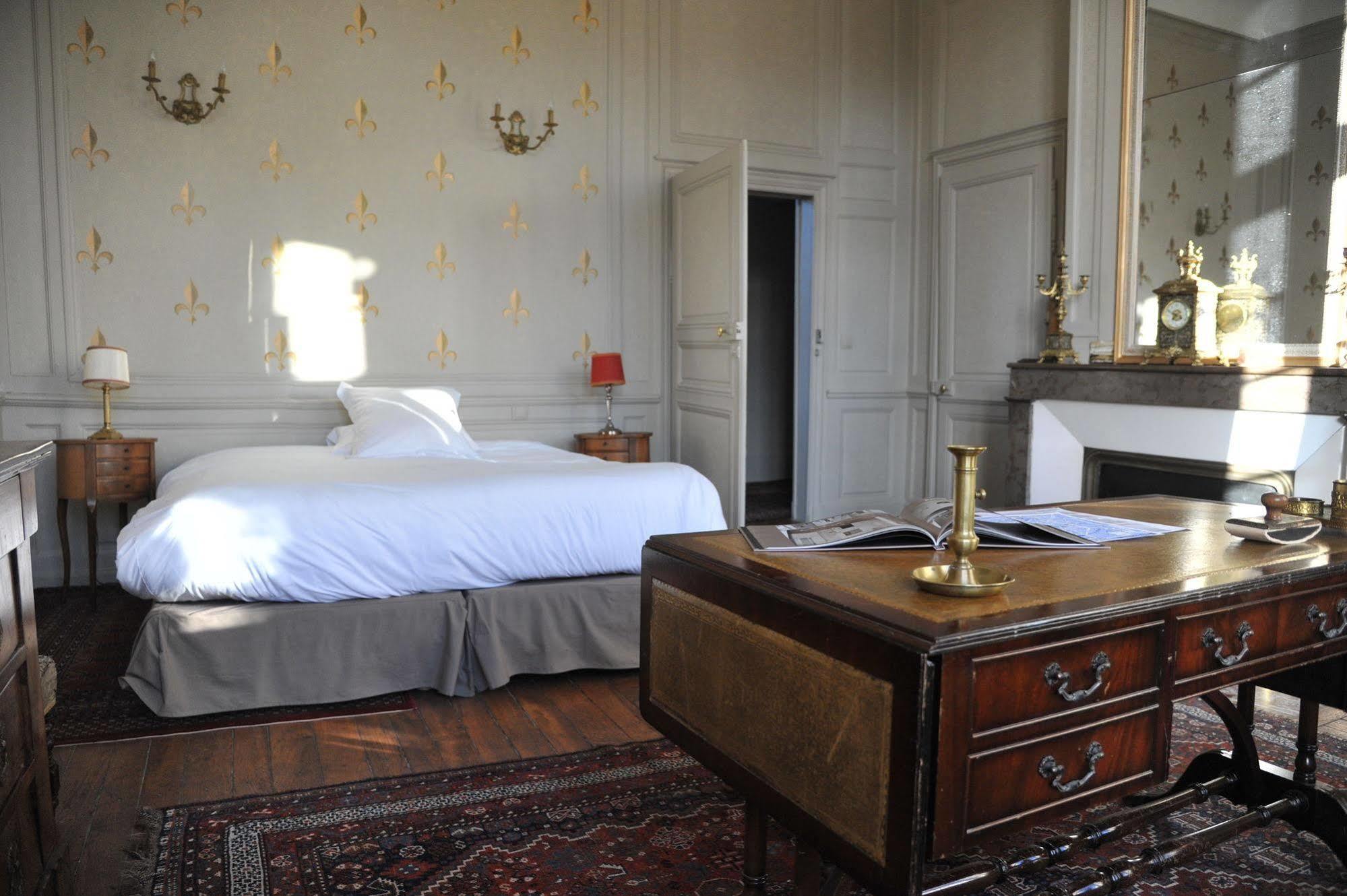 L'Hotel De Panette, Un Exceptionnel Chateau En Coeur De Ville Bourges Buitenkant foto